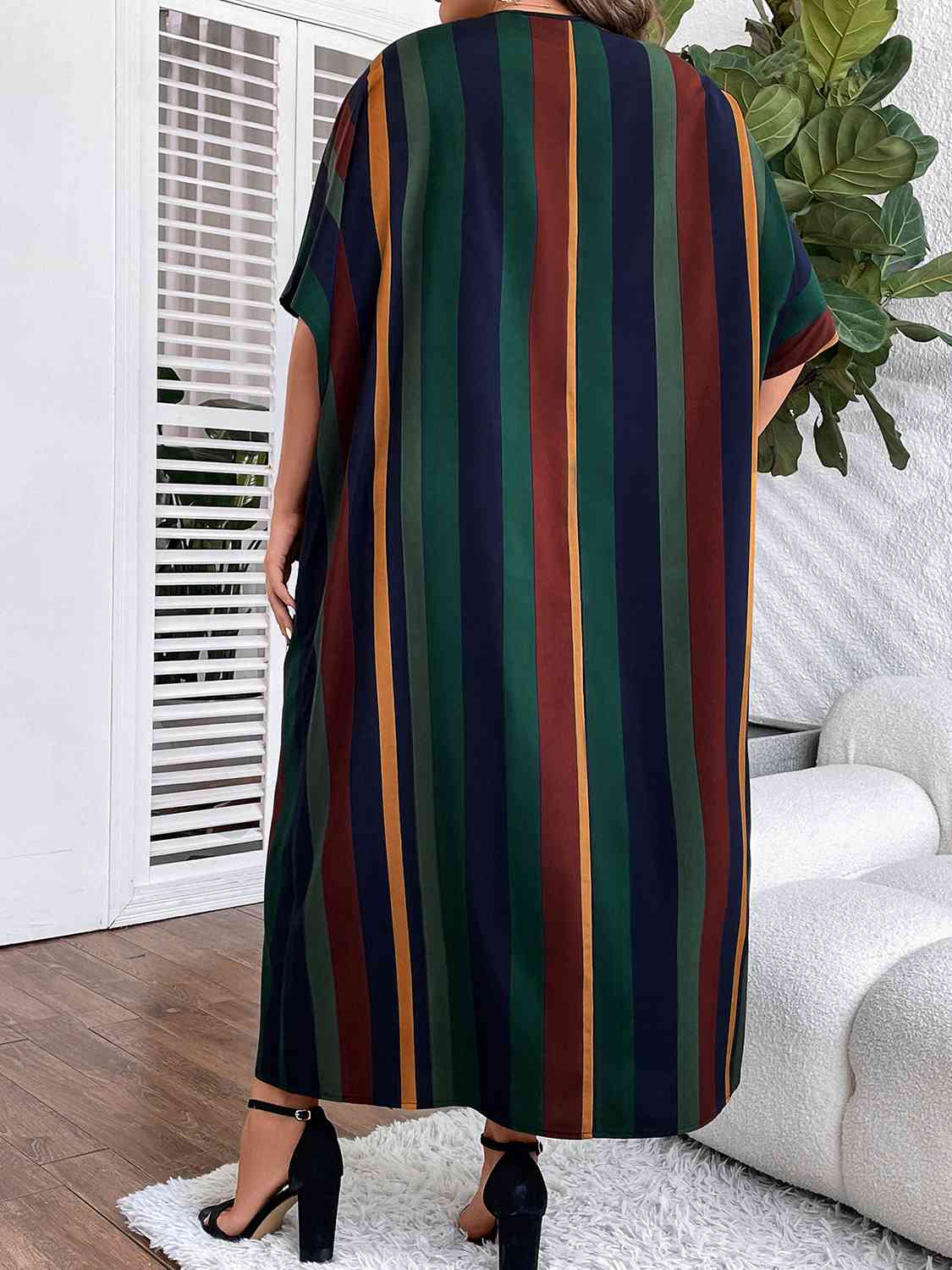 Plus Size Striped Maxi Dress with Pockets