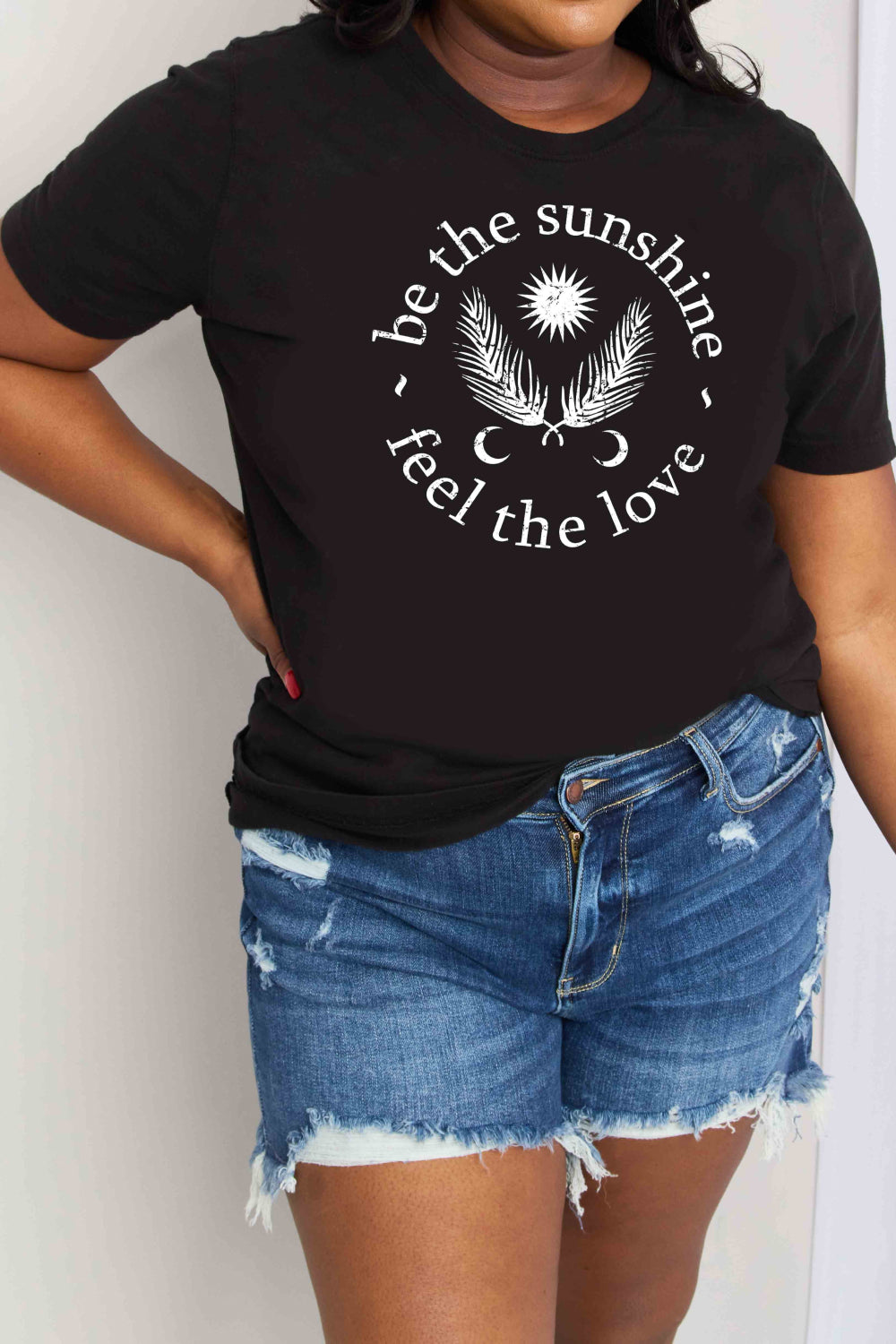 Simply Love Full Size BE THE SUNSHINE FEEL THE LOVE Graphic Cotton Tee