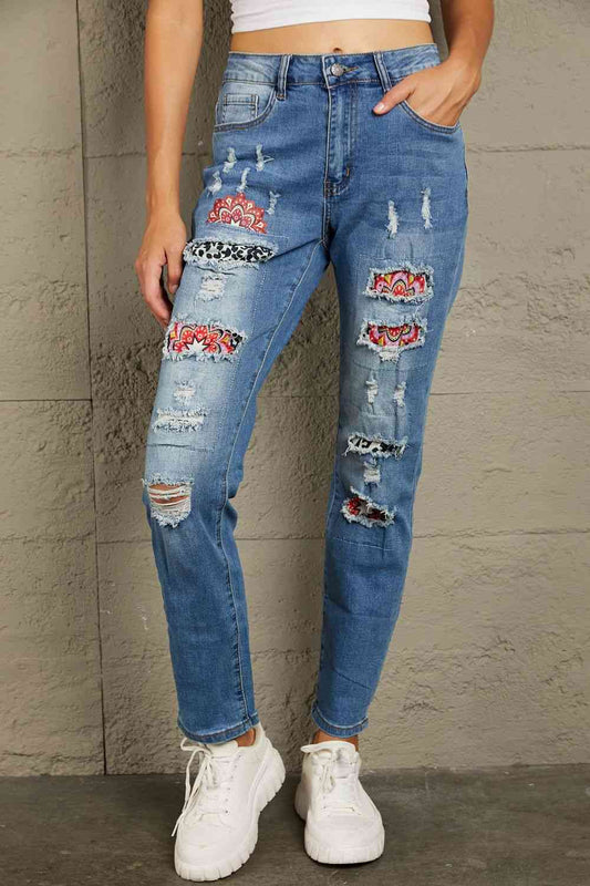 Baeful Leopard Patch Ankle-Length Jeans