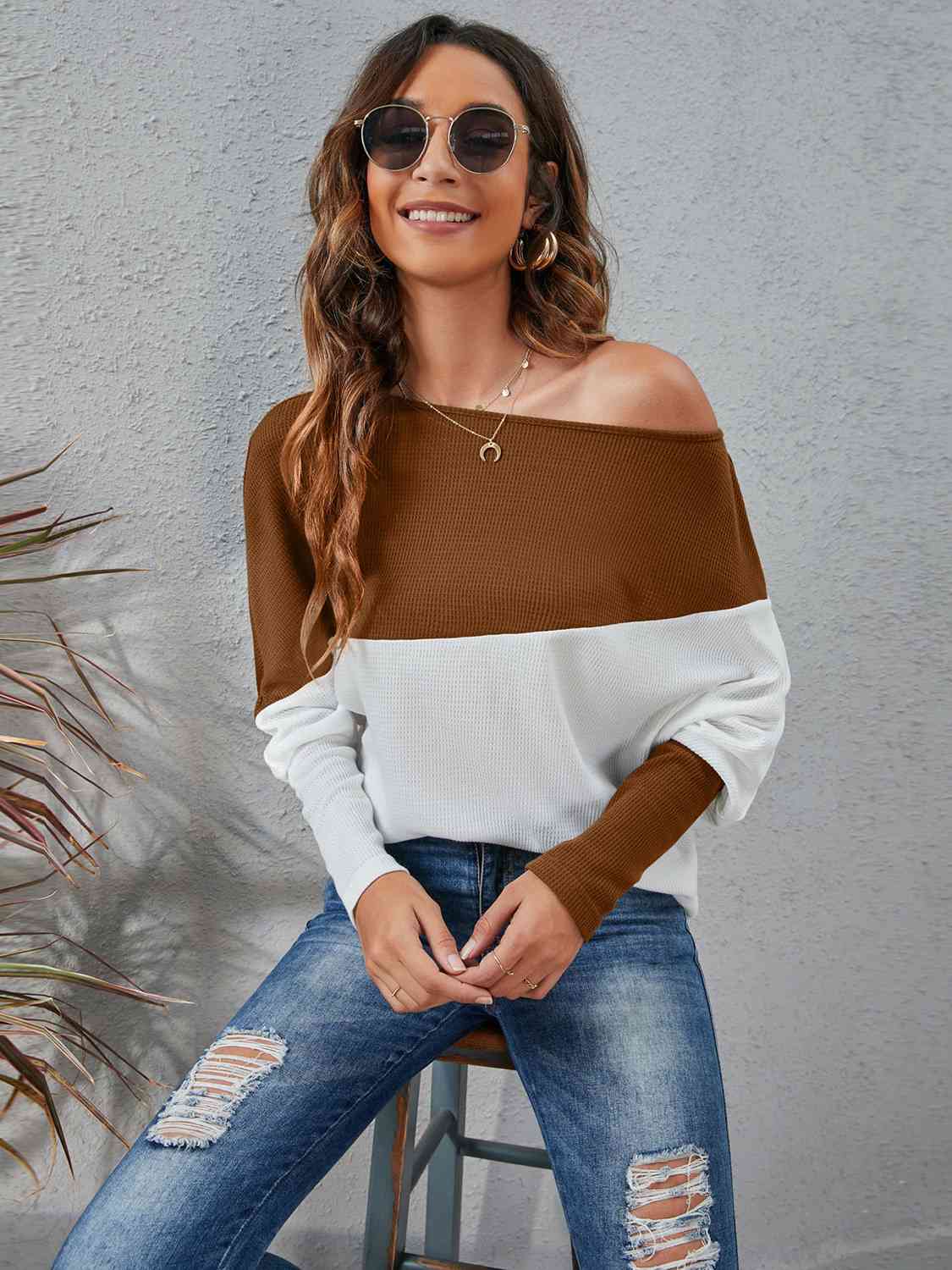 Two-Tone Boat Neck Knit Top