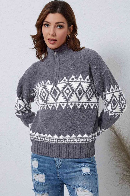 Zip-Up Geometrical Pattern Pullover Sweater
