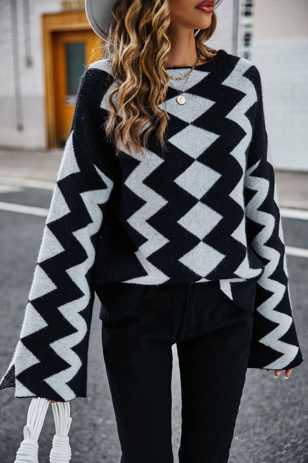 Geometric Slit Flare Sleeve Round Neck Sweater